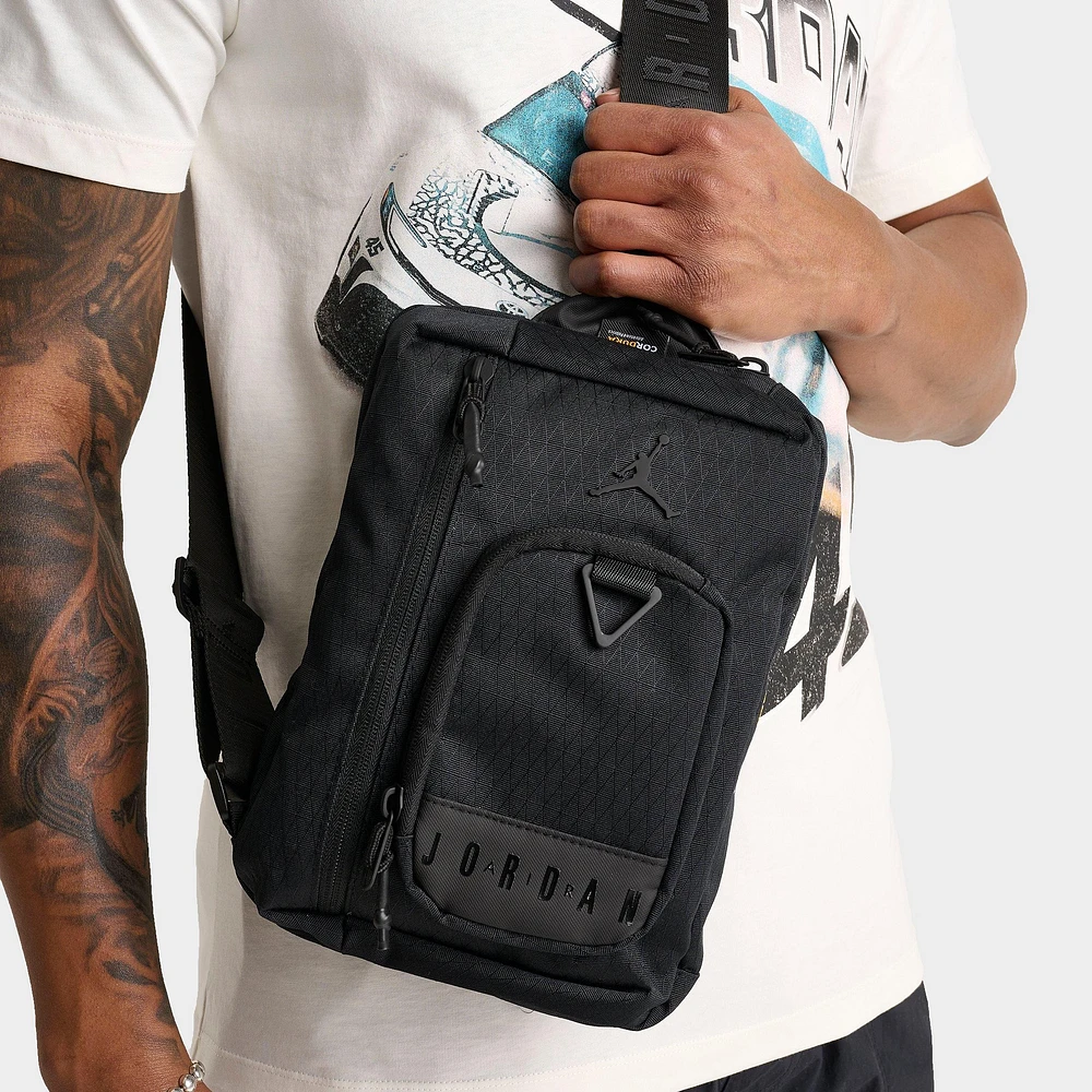 NIKE Jordan Collectors Crossbody Bag (3L) | Arden Fair