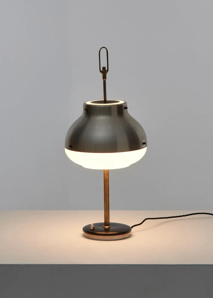 Oscar torlasco table lamp hot sale