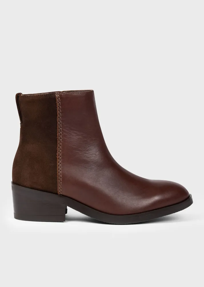 Bianca leather on sale chelsea boot