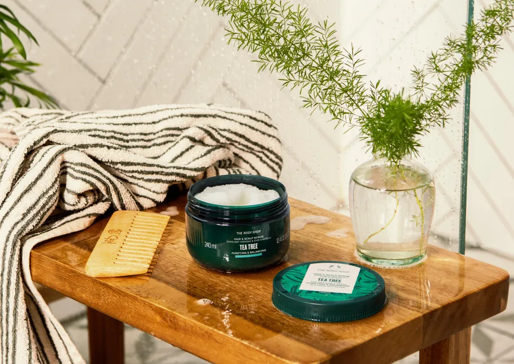 The Body Shop Tea Tree Purifying And Balancing Hair And Scalp Scrub Mall Of America® 