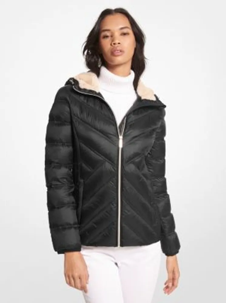 MICHAEL Michael Kors Nylon Packable Hooded Jacket Plaza Las Americas