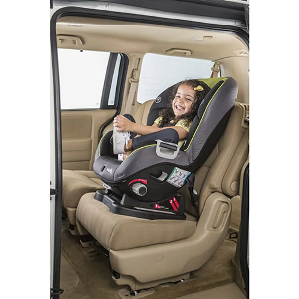 Triumph top car seat