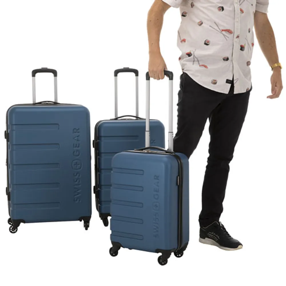 SWISSGEAR IL Madone 3Piece Hard Side 4Wheeled Expandable Luggage Set