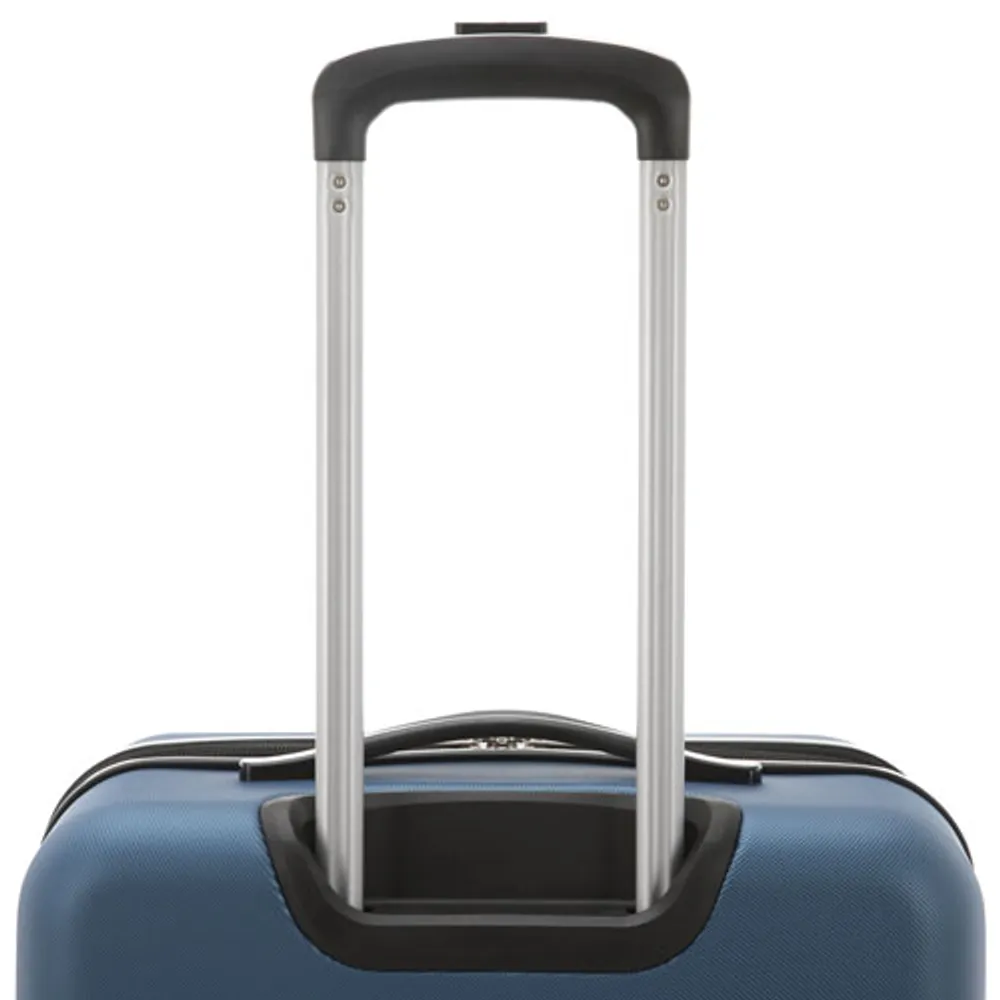 SWISSGEAR IL Madone 3Piece Hard Side 4Wheeled Expandable Luggage Set