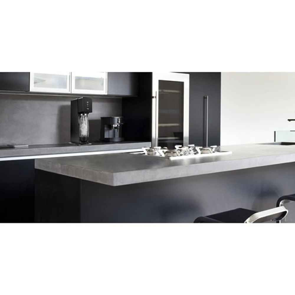 SodaStream Source Soda Machine - Black | Square One SodaStream Source Soda Machine - Black | Square One