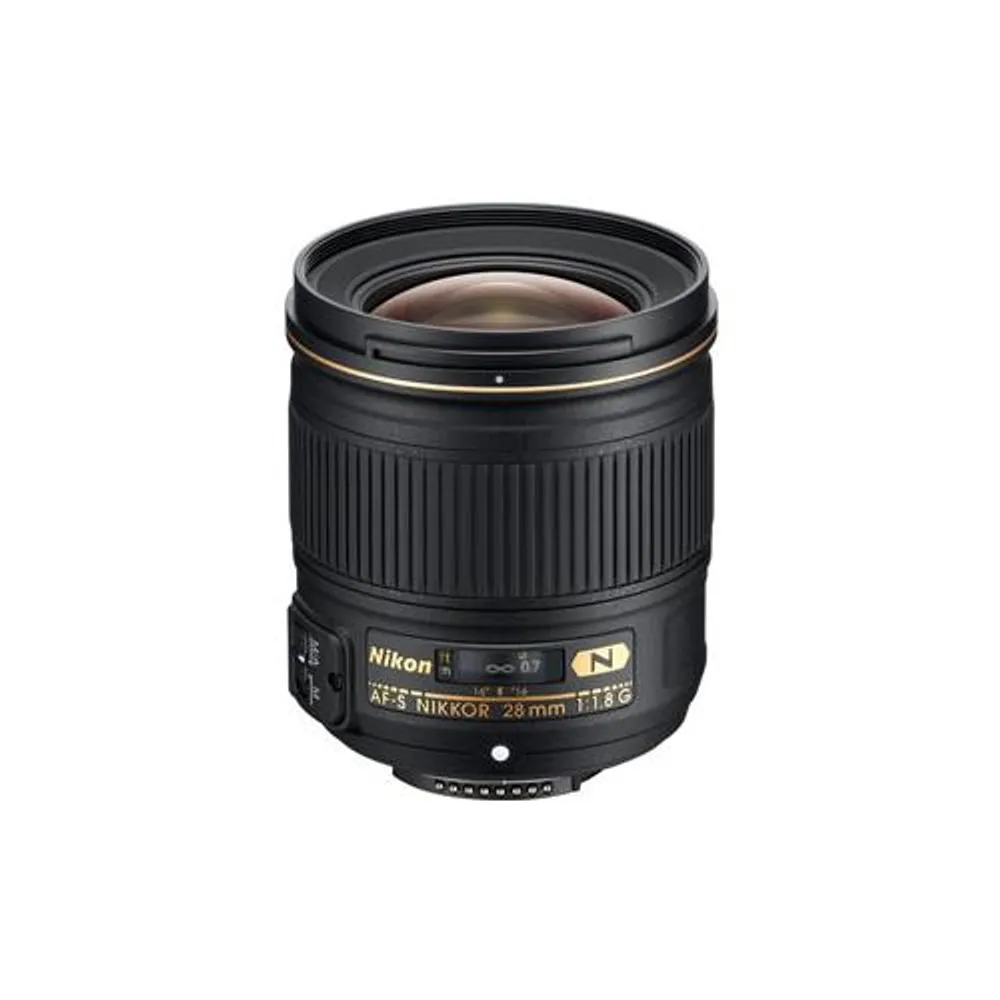 Nikon 28mm f1.8 G AF-S Lens | Scarborough Town Centre