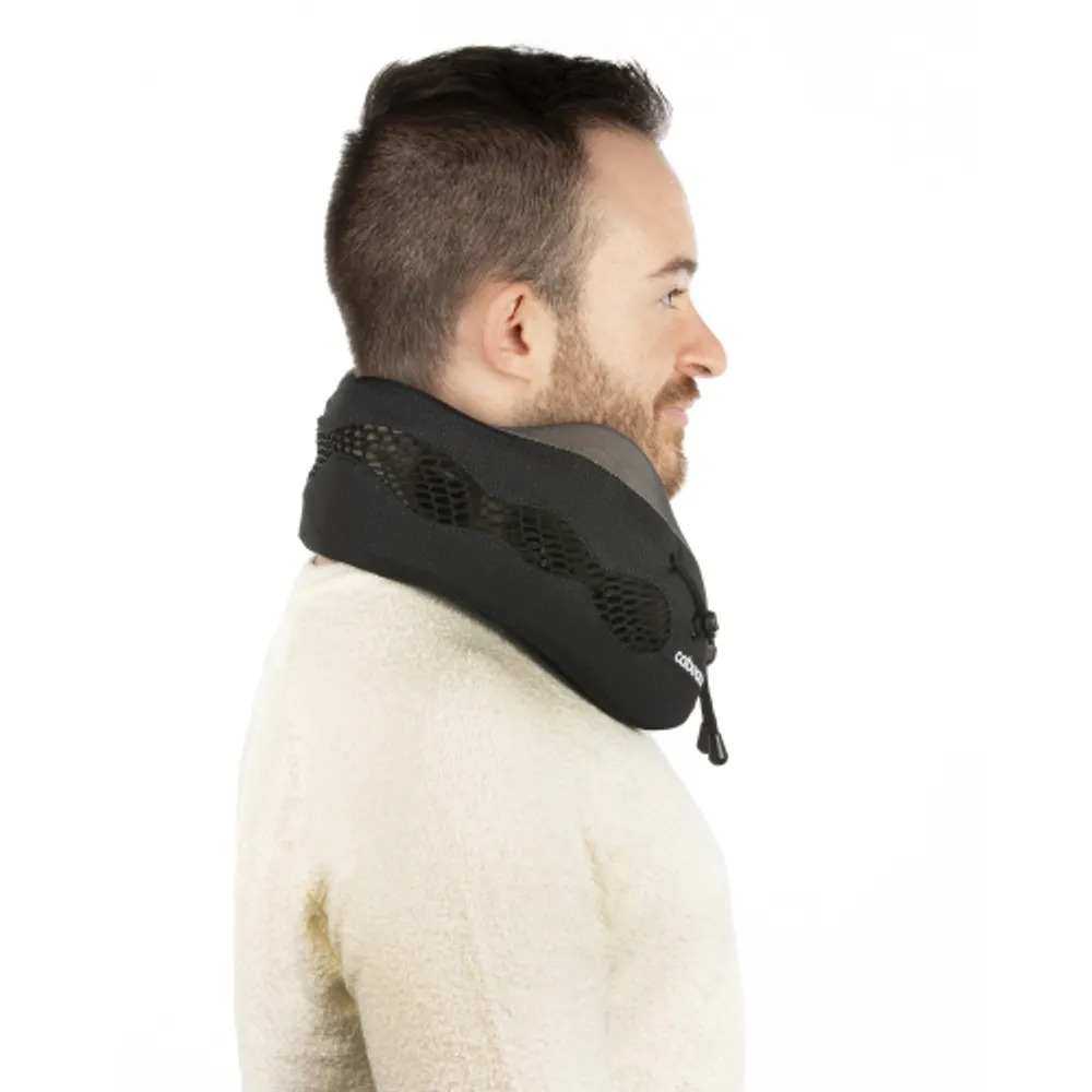 Cabeau Evolution Cool Travel Pillow Galeries de la Capitale