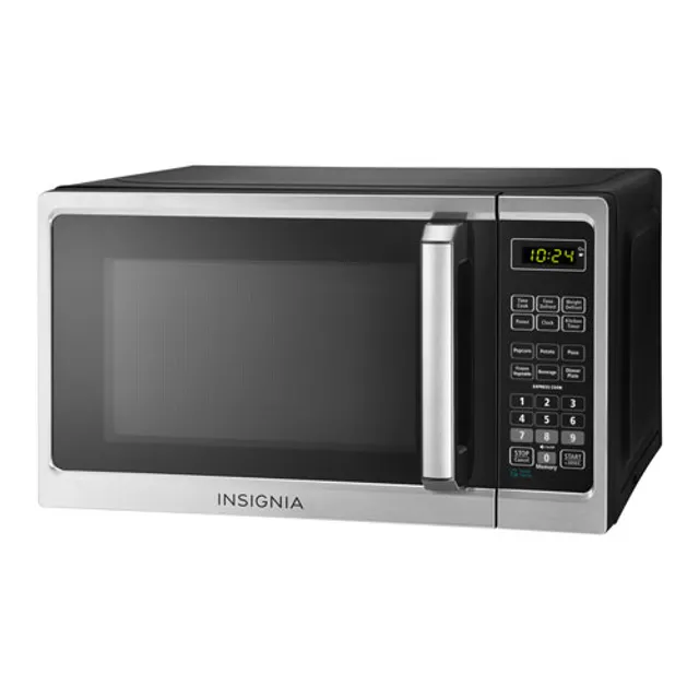 Insignia 1.1 Cu. Ft. Microwave NS MW11BS9 C Black Stainless
