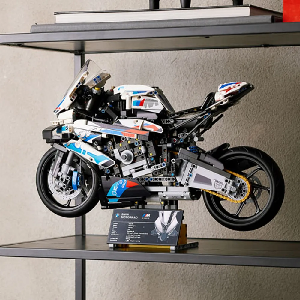Lego technic 1000 hotsell pieces