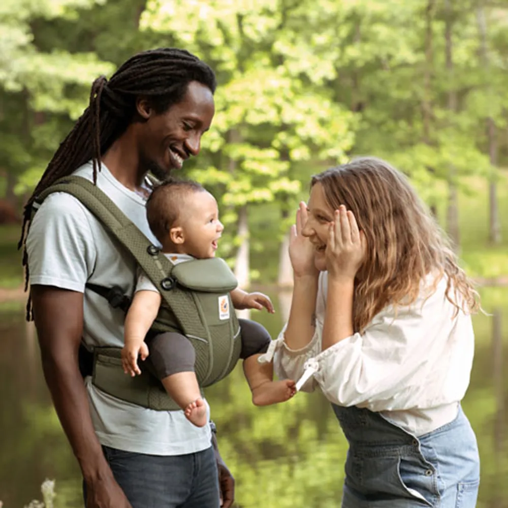 Ergobaby omni 360 cool air store mesh four position baby carrier