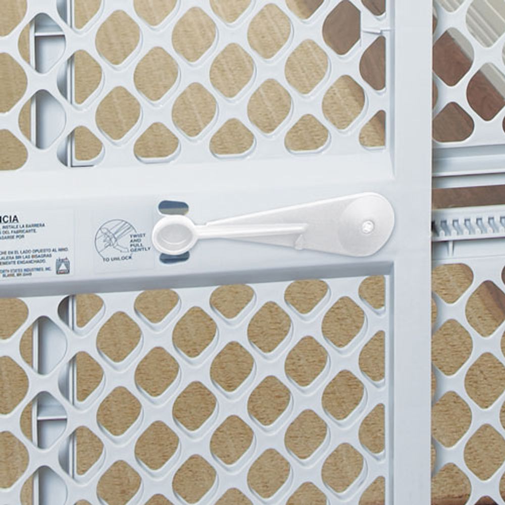 North States Supergate Classic PressureMounted Safety Gate Light