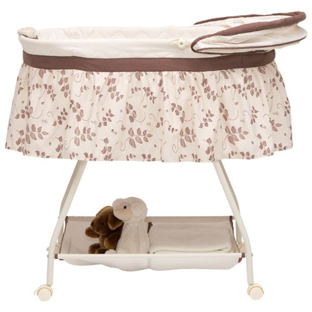 Delta children deluxe sweet beginnings bassinet store