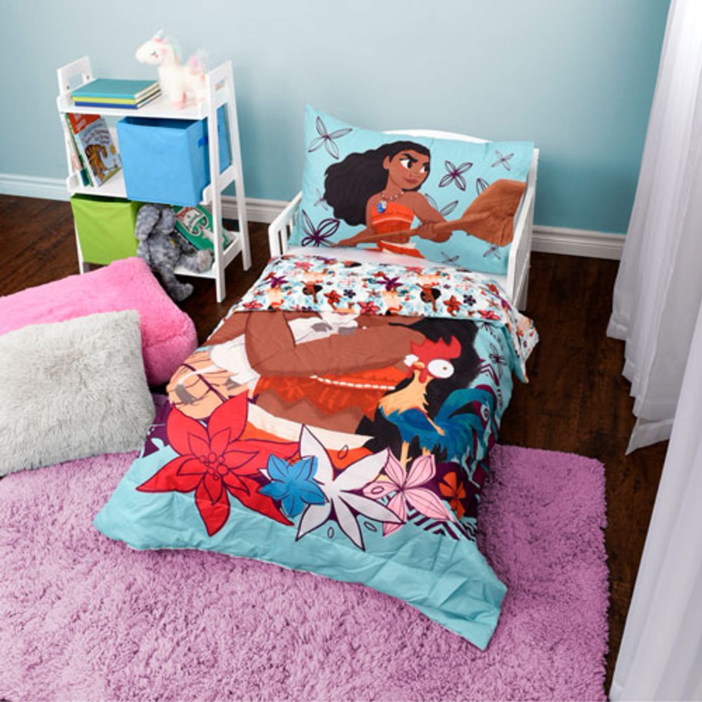 Moana crib on sale bedding set