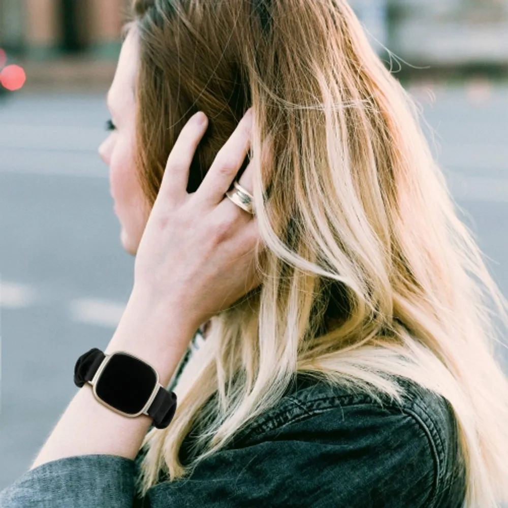 Fitbit versa cloth store bands