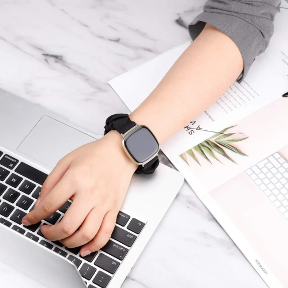 Cloth fitbit best sale versa band
