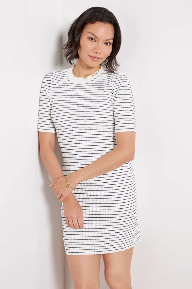 Vineyard vines mixed media tiered dress discount