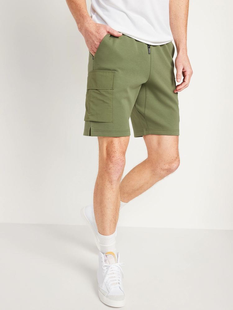 9 inch cargo store shorts