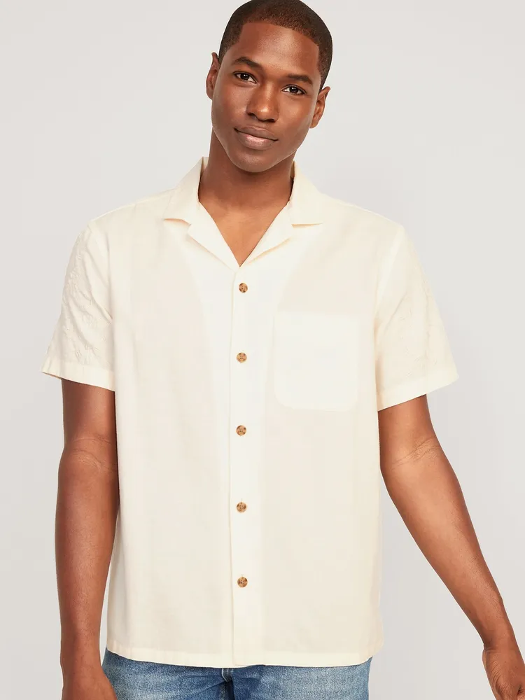 Old Navy ShortSleeve Camp Shirt for Men Mall of America®