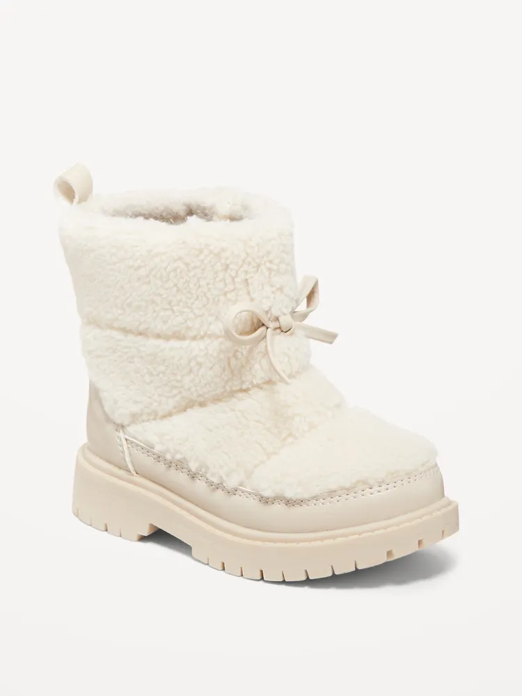 Snow boots hot sale old navy