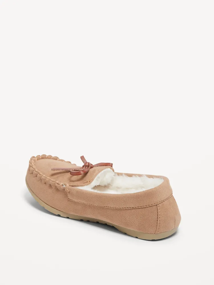 Sherpa lined moccasin discount slippers