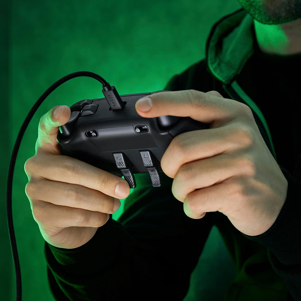 Razer - Wolverine V2 Chroma Pro Gaming Controller for Xbox Series 