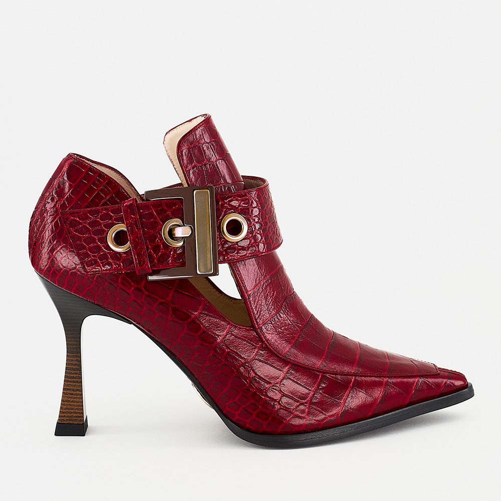 Sandalia clearance abotinada stradivarius
