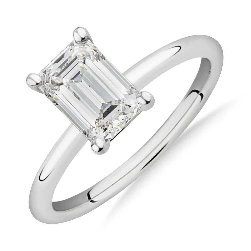 Michael hill emerald sales rings