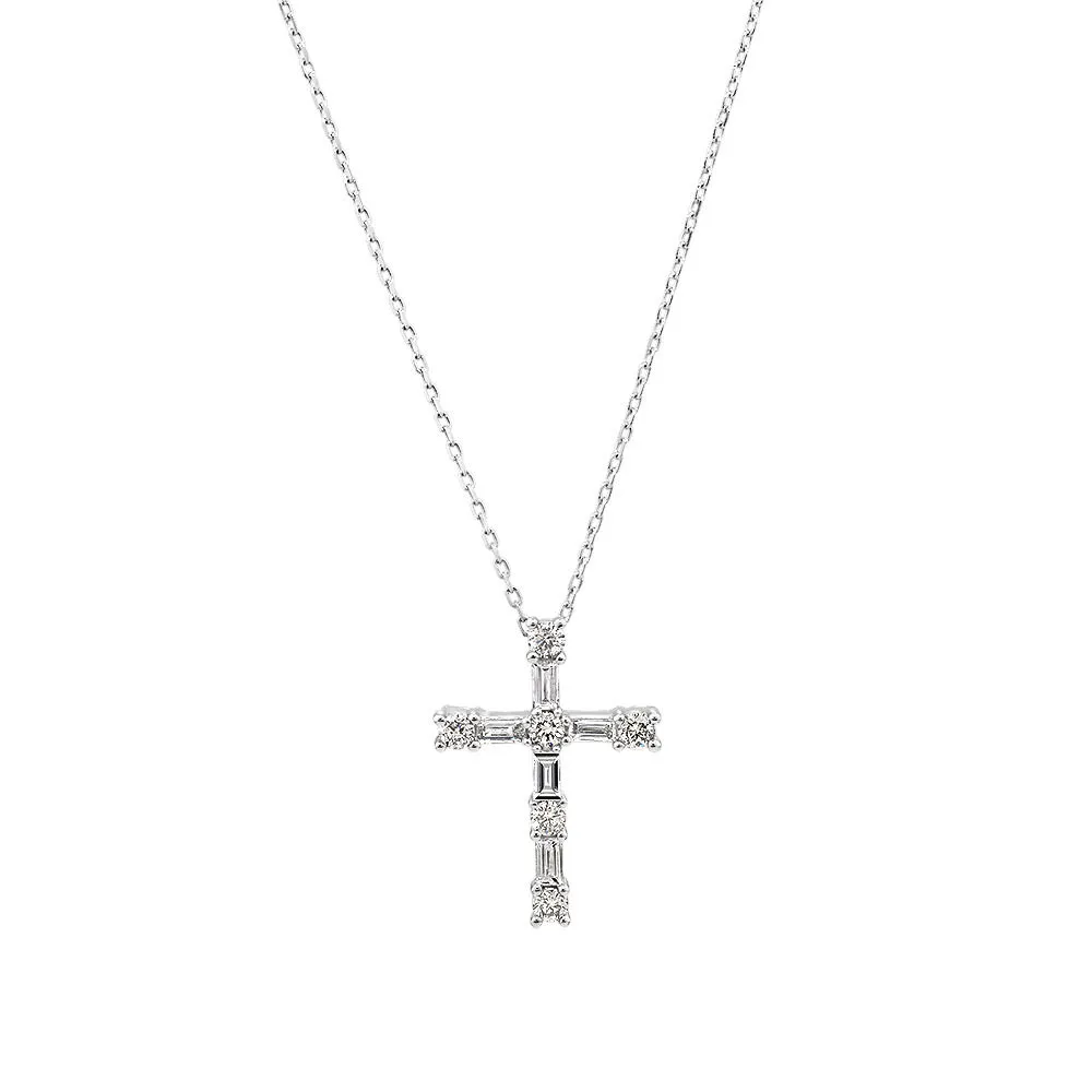 Michael Hill 0.34 Carat TW Baguette and Round Brilliant Diamond