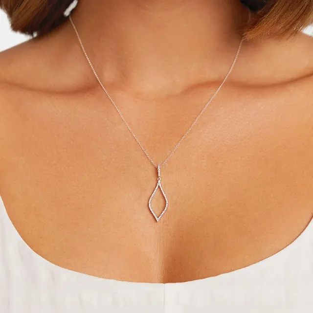 Diamond necklace hotsell michael hill