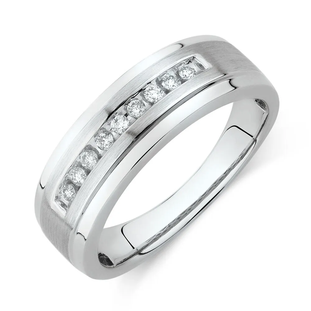 Michael hill baguette ring top