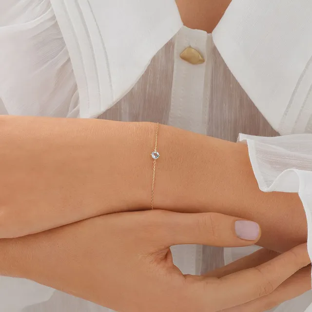 Michael Hill Bracelet with Aquamarine in 10kt Yellow Gold