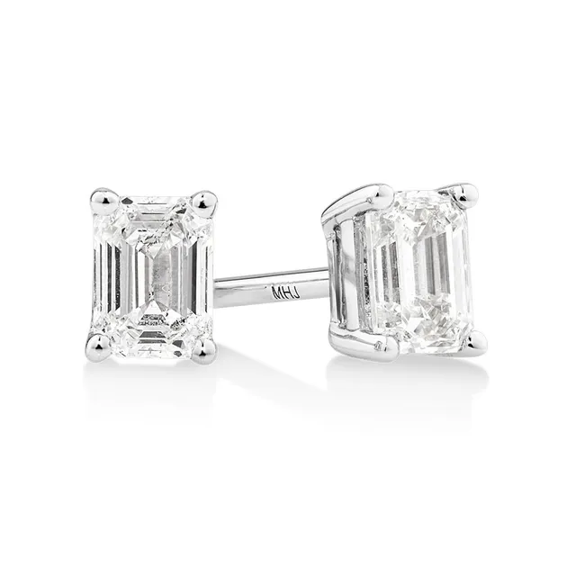 Michael hill shop emerald earrings