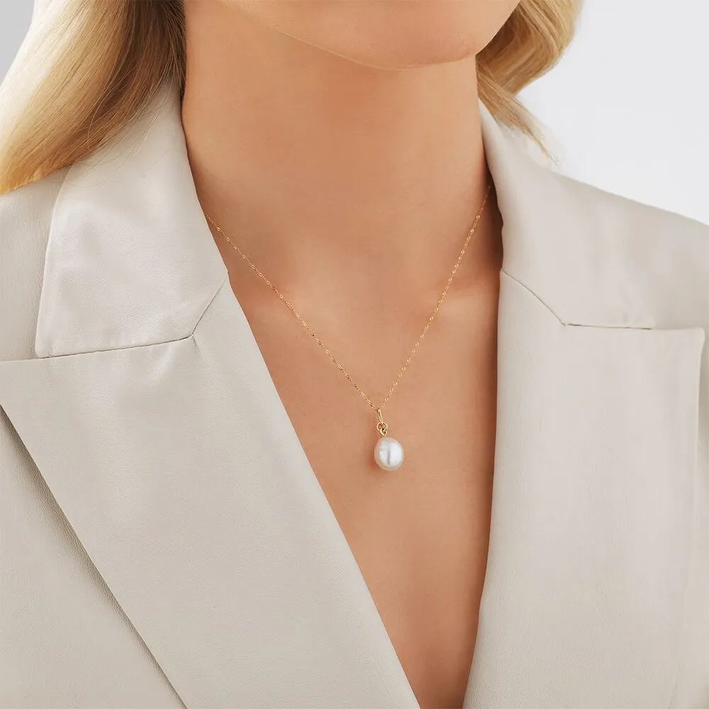 Michael Hill Pendant with Cultured Freshwater Baroque Pearl in