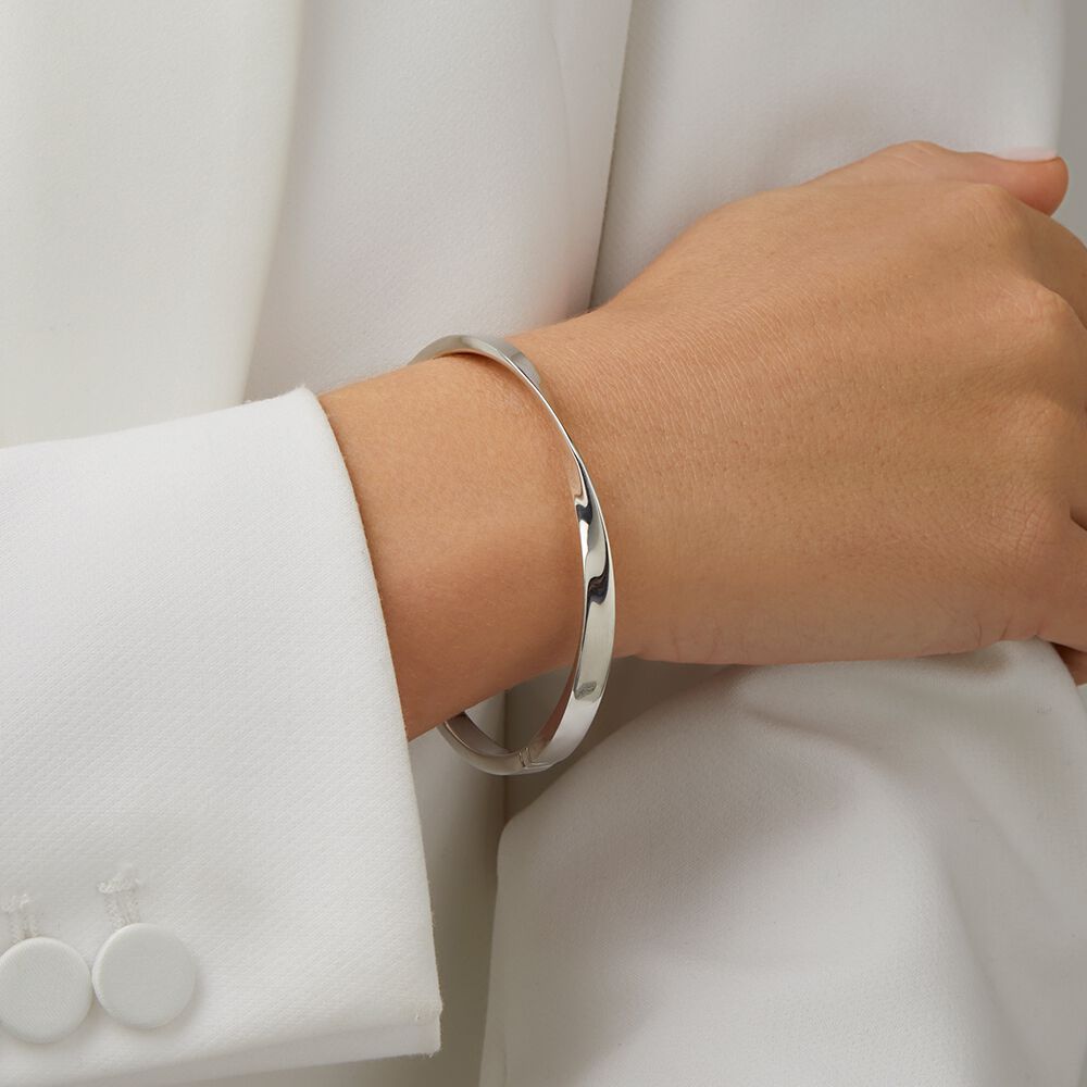 Michael hill sterling silver bracelet hotsell