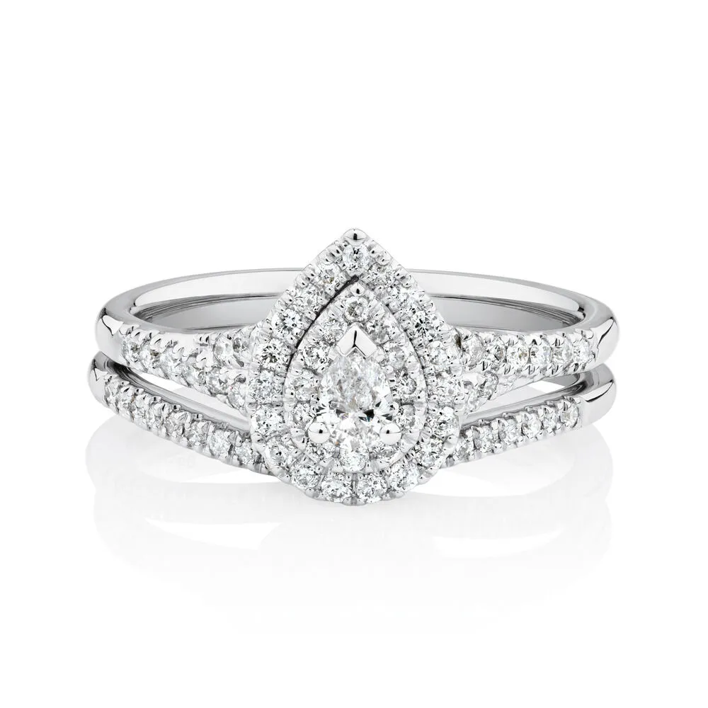 Michael hill pear hotsell shaped engagement ring