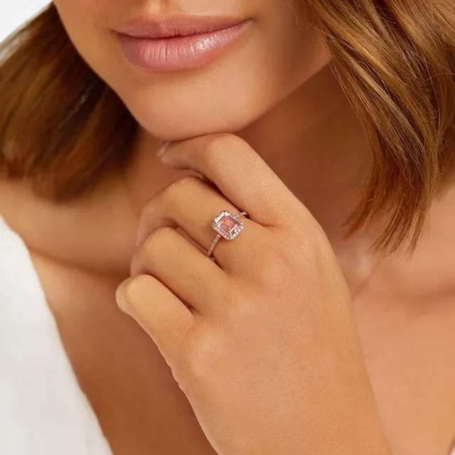 Michael Hill Halo Ring with Morganite 0.22 Carat TW of Diamonds