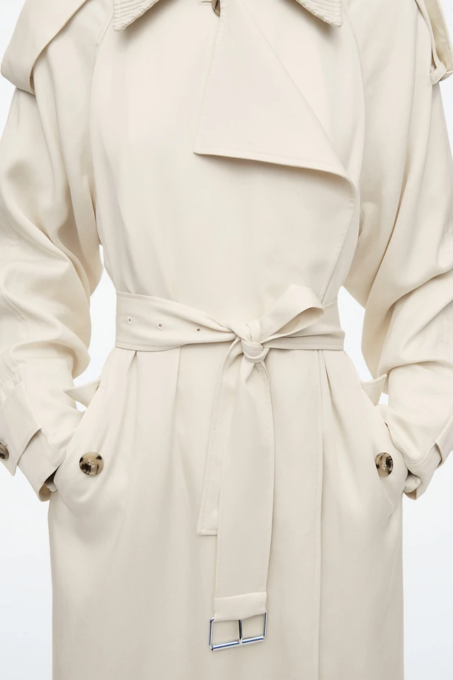 UNIQLO Soutien Collar Coat | King's Cross