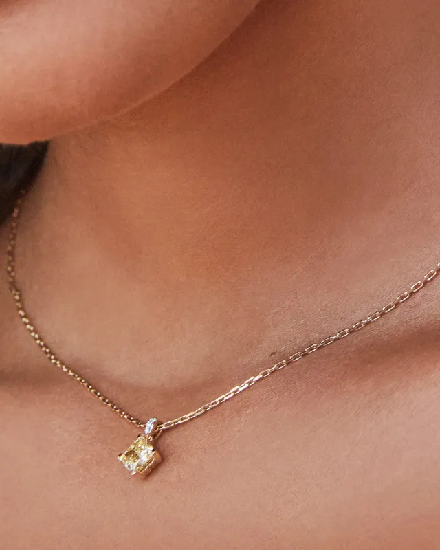 Kendra scott shop dira necklace