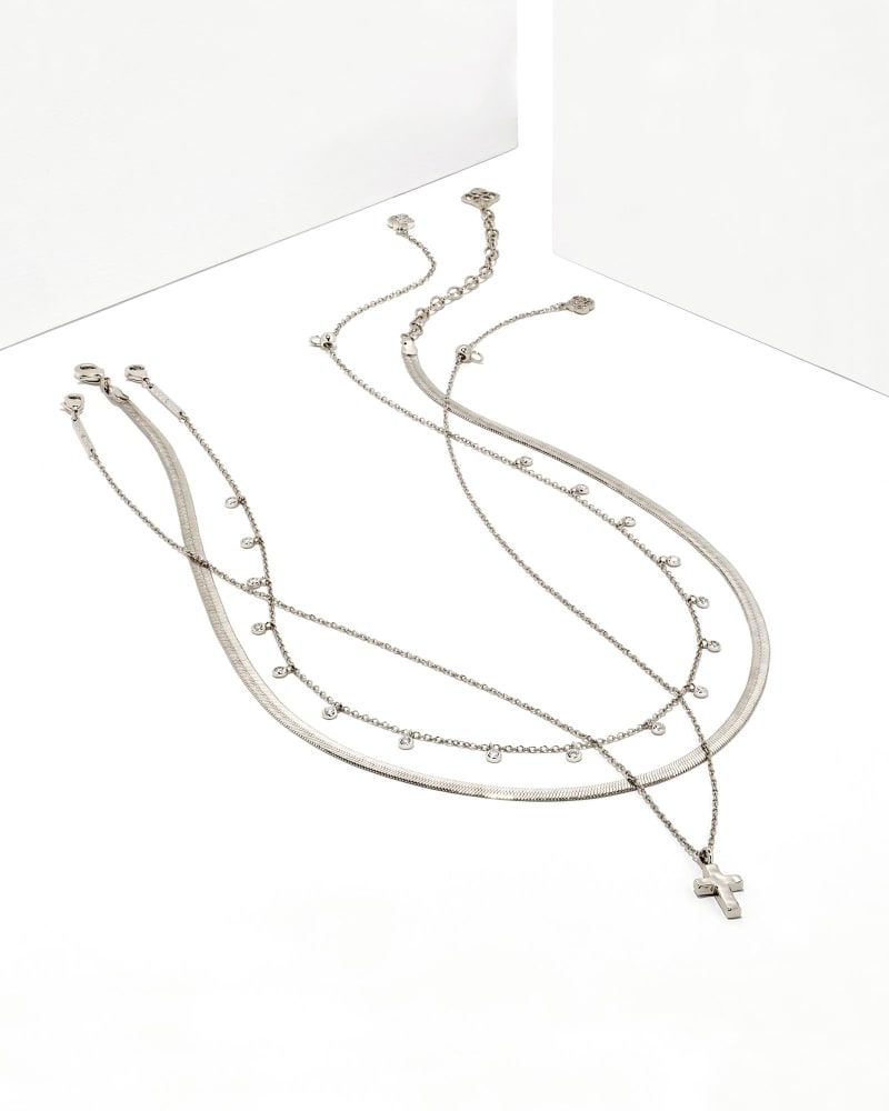 Kendra scott deals necklace layering