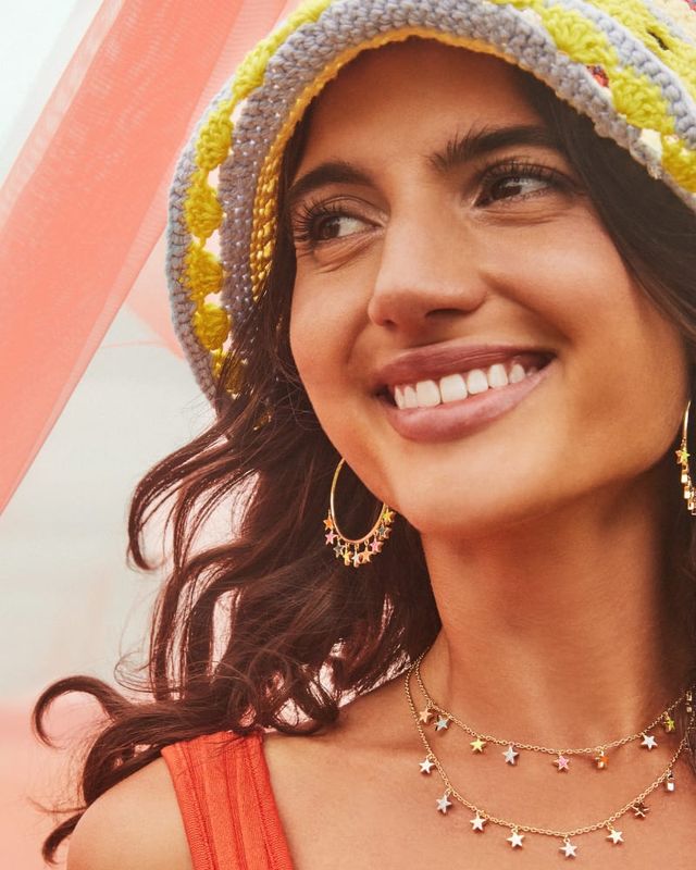 Kendra scott top gold star necklace