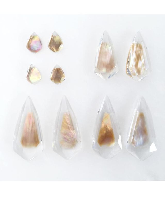 Kendra scott camelia best sale earrings