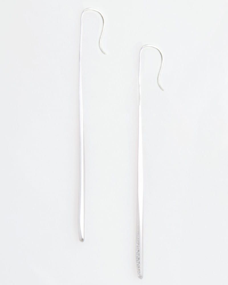 Kendra Scott Pepper Hoop 2024 www.upgrademag
