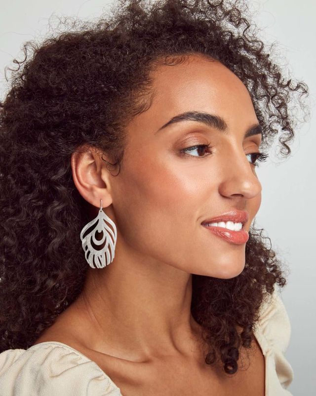 Kendra scott on sale kalina earrings