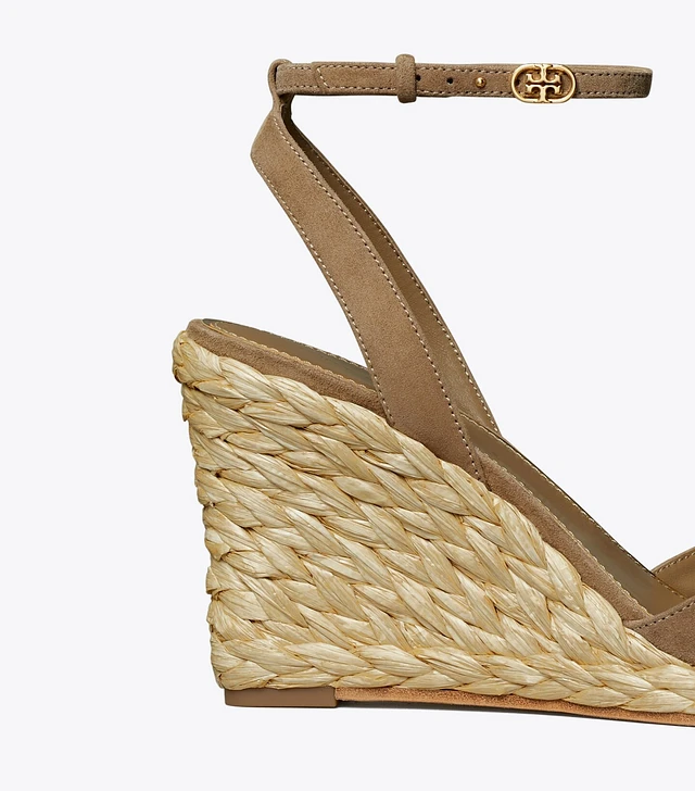 ★Tory Burch★公式からのSALE特価!★Raffia Wedge★サンダル Tory Burch Raffia Wedge Sandal | The Summit