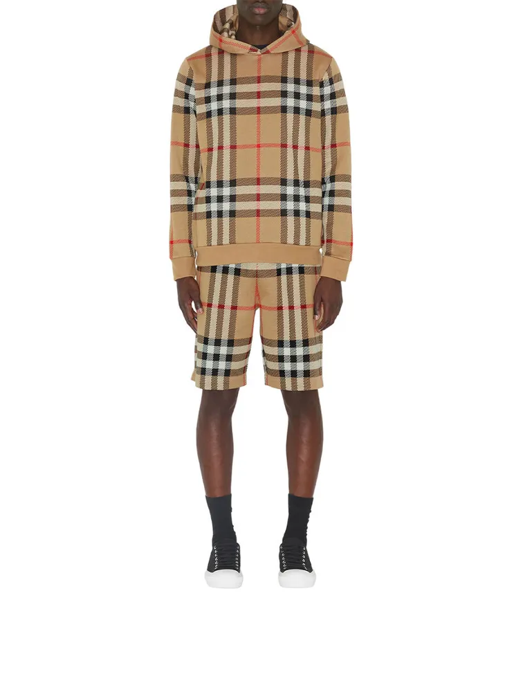 Square store one burberry