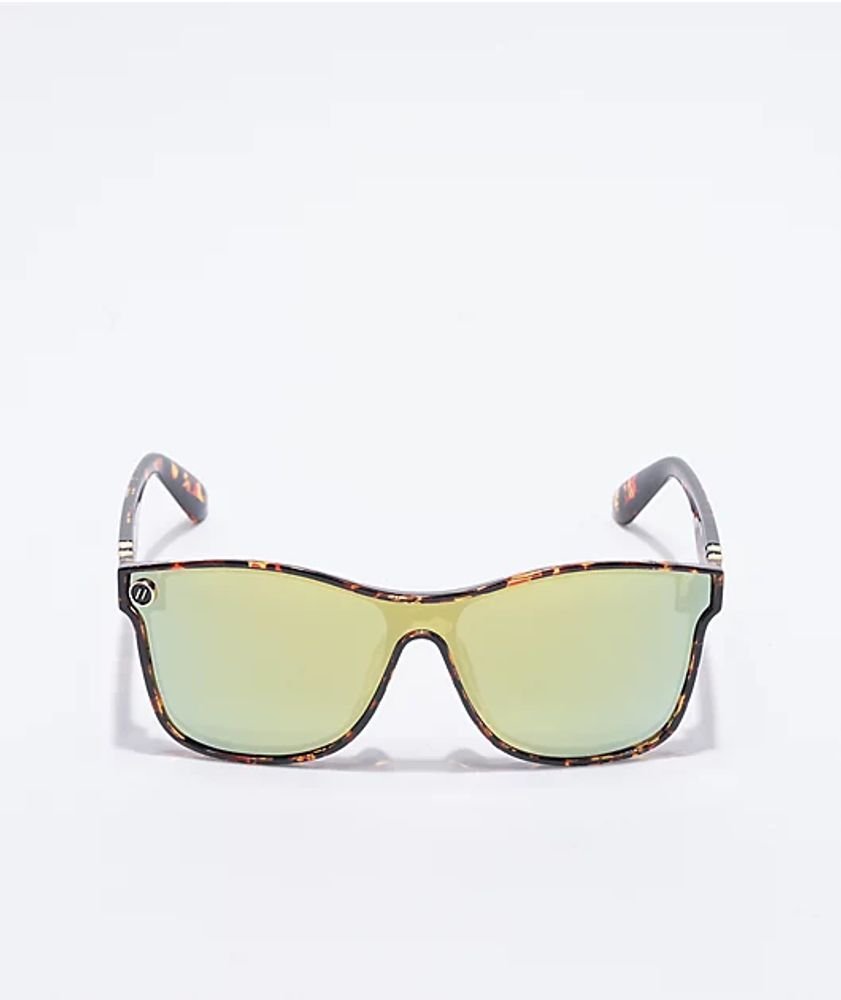 Blenders Millenia X2 Keen Gold Polarized Sunglasses Mall of America®