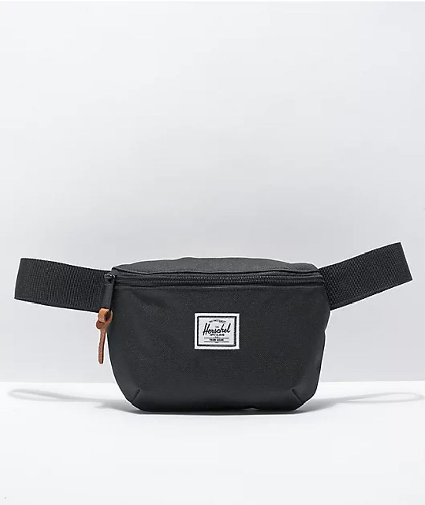 Herschel Supply Co. Fourteen Black Fanny Pack | Mall of America®