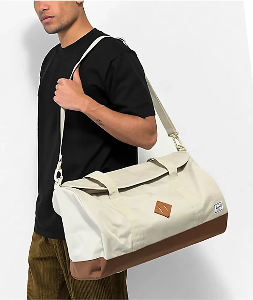 Pelican duffle bag hotsell