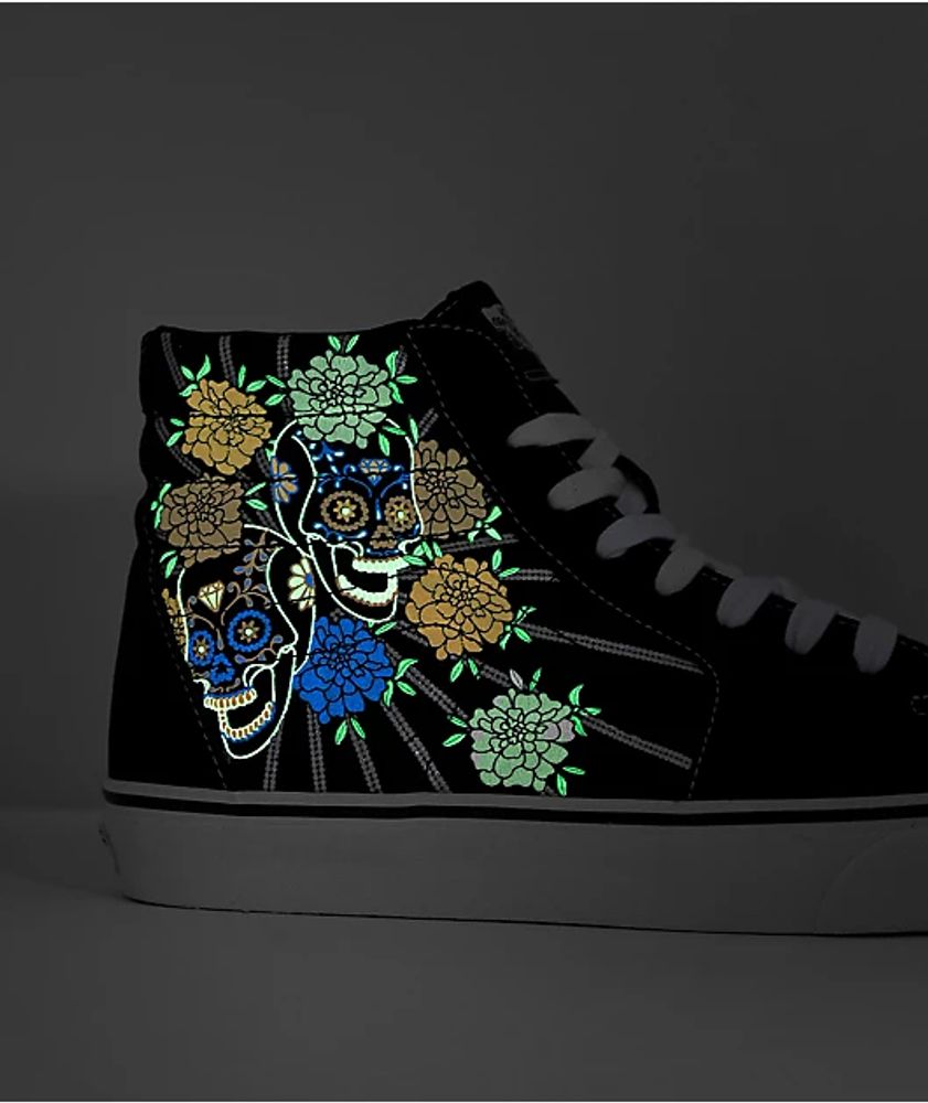 Vans Sk8-Hi Dia De Los Muertos Black & White Skate Shoes | Mall of America®