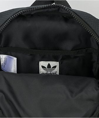 Adidas Originals Utility Sling 2.0 Black Crossbody Bag | Mall of AmericaÂ®